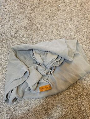 WildBird Pale Gray Ring Sling with Silver Rings